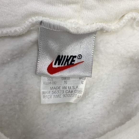 Vintage Nike White Side Swoosh Sweatshirt Size XL - Picture 3 of 5